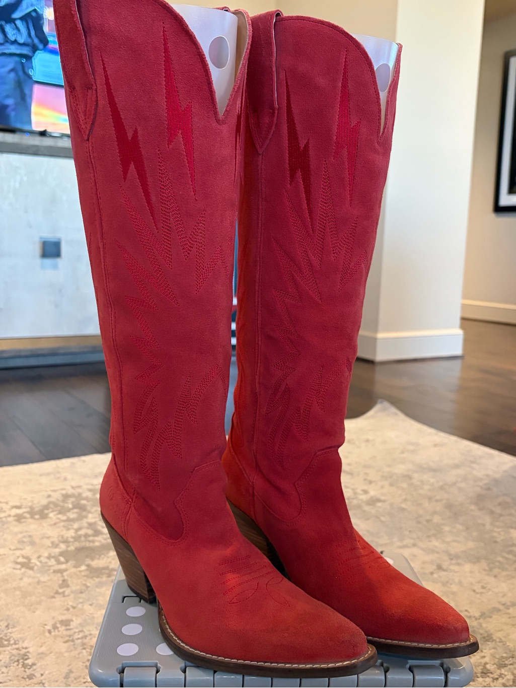 Dingo Thunder Road Western Boots Red Suede